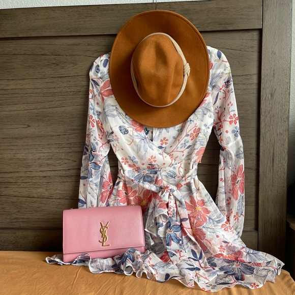 Hello Molly Floral Dress - Picture 3 of 13